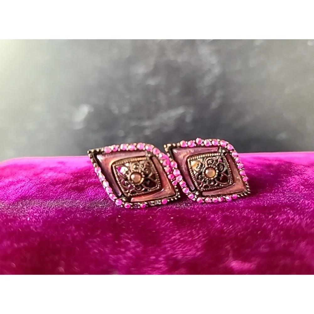 Vintage Filigree Clip-on Earrings